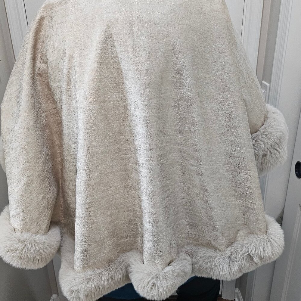 C R Apparel Champagne With Hints of Gold Shimmer … - image 6